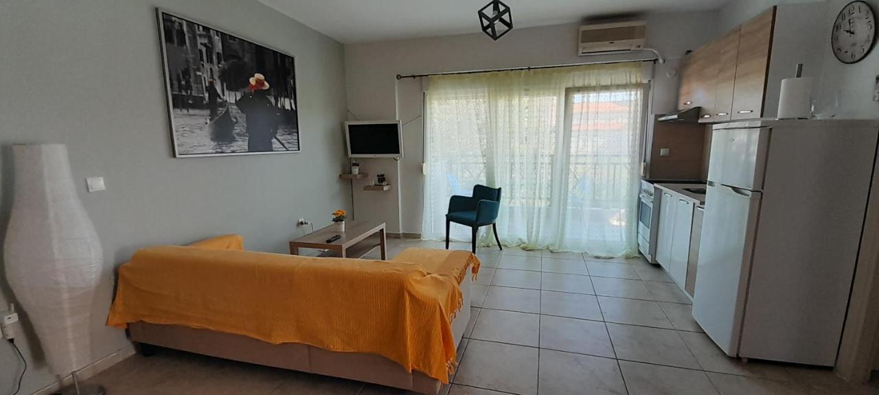 Dimos Sunny & Luxury Central House !!! Peraía Eksteriør billede
